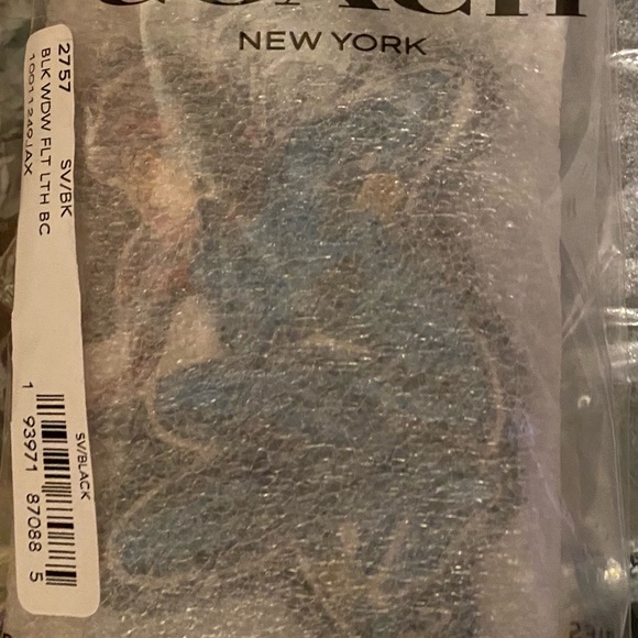 NWT! Coach RARE Marvel Black Widow collector 3 set- drop price ! FINAL - Picture 10 of 15